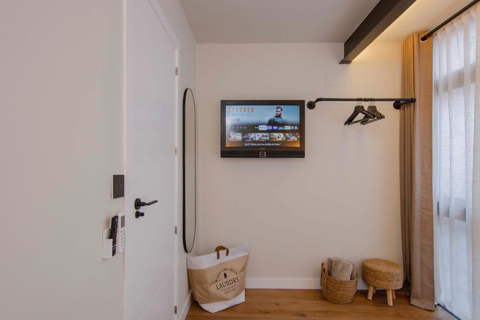 Apartamento Acogedor Frente A Mercat Central Valensiya Dış mekan fotoğraf