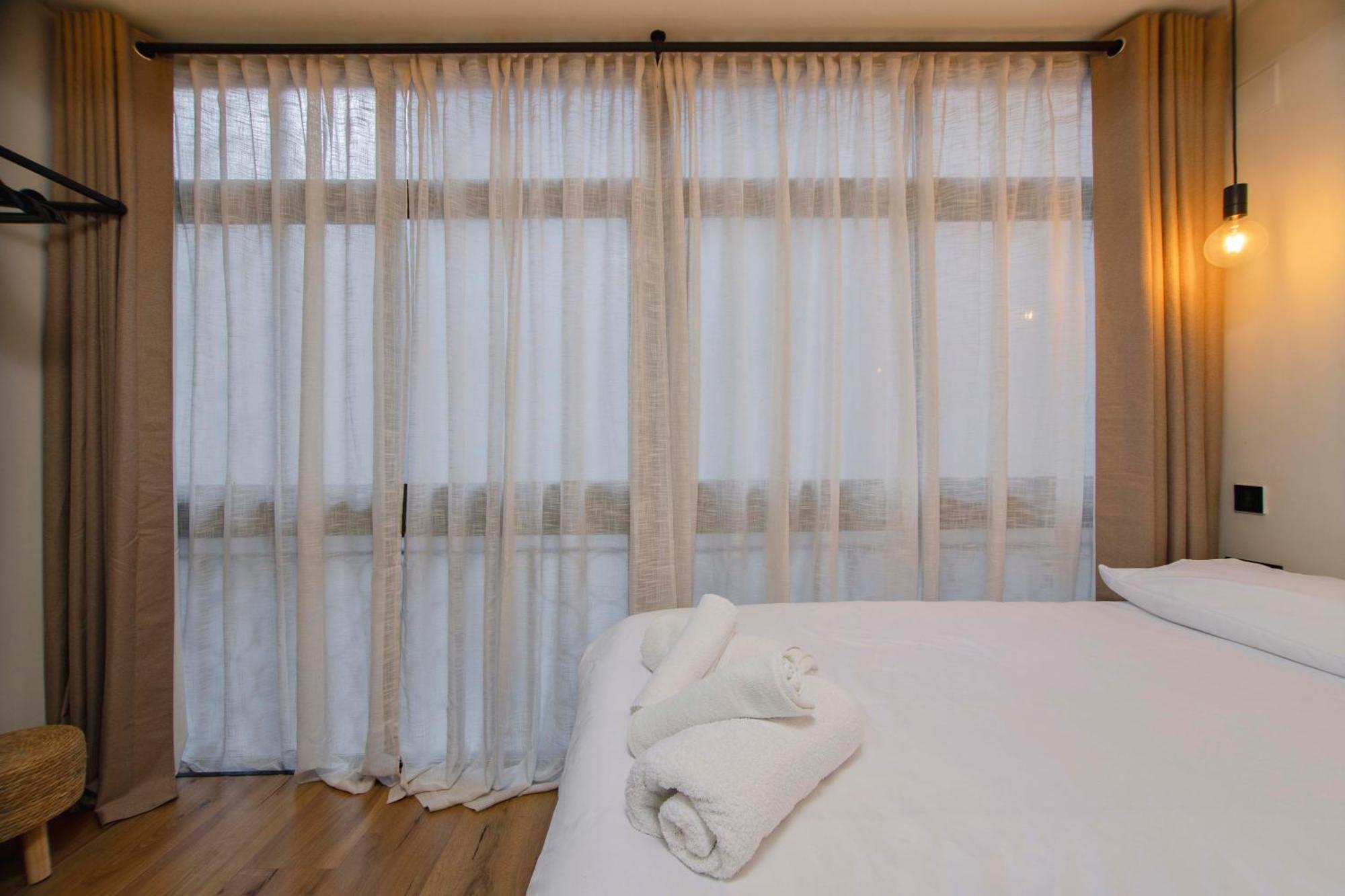 Apartamento Acogedor Frente A Mercat Central Valensiya Dış mekan fotoğraf