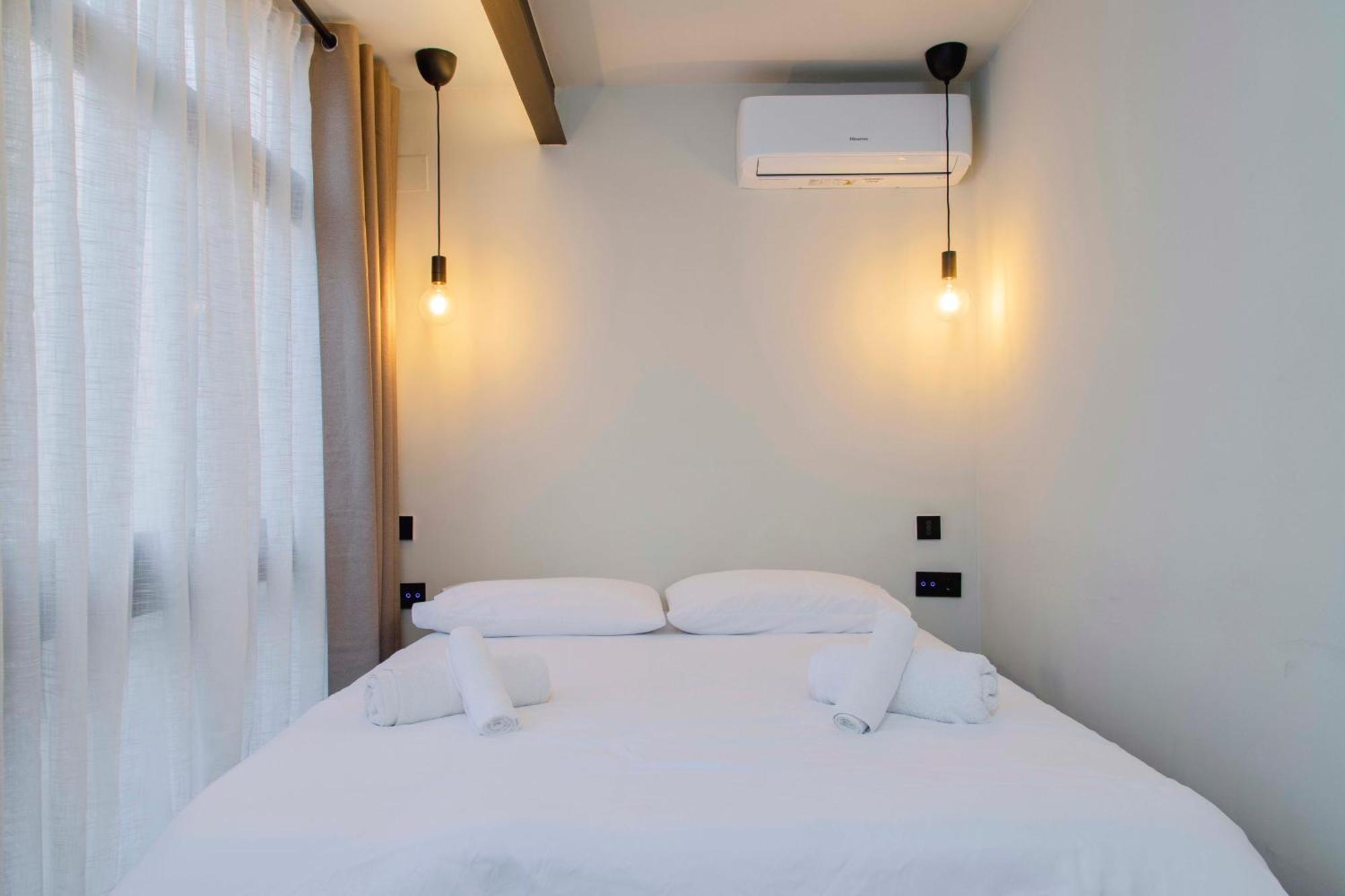 Apartamento Acogedor Frente A Mercat Central Valensiya Dış mekan fotoğraf
